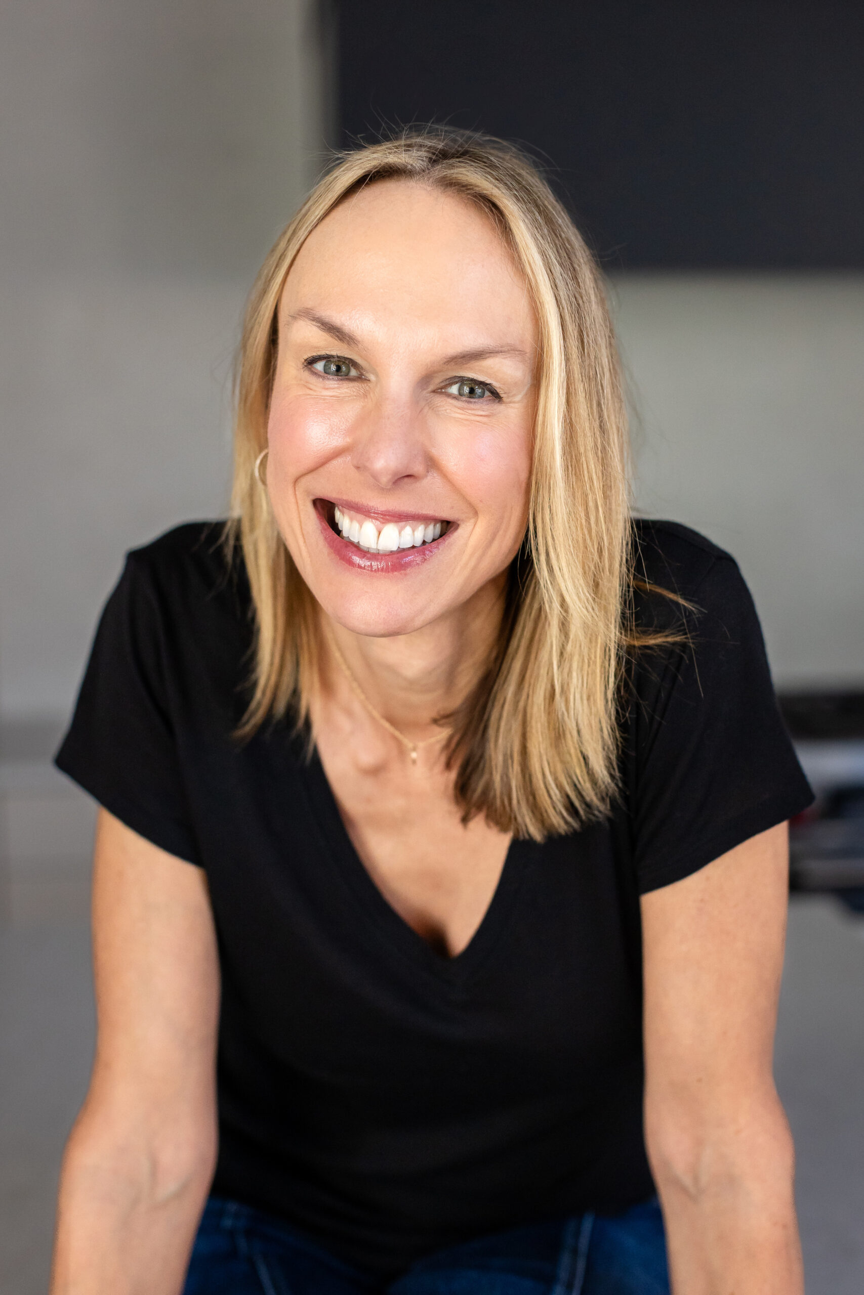 Sarah E. Hill, PhD about me Media Requests | Press Kit eephotome